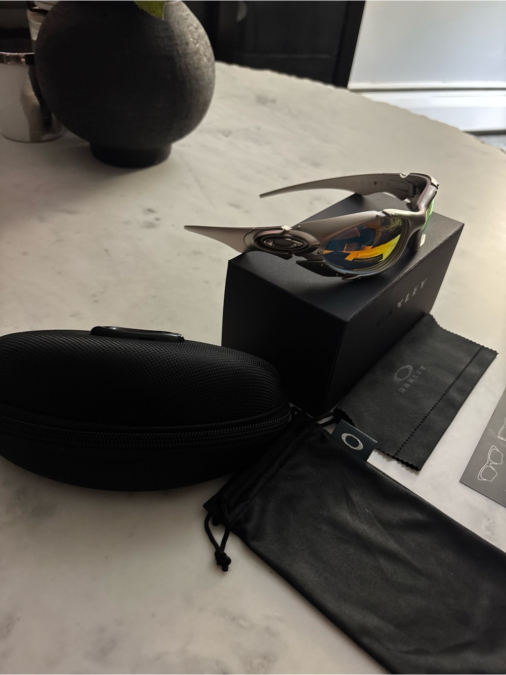 Oakley Vintage Sunglasses - Picture 2 of 7